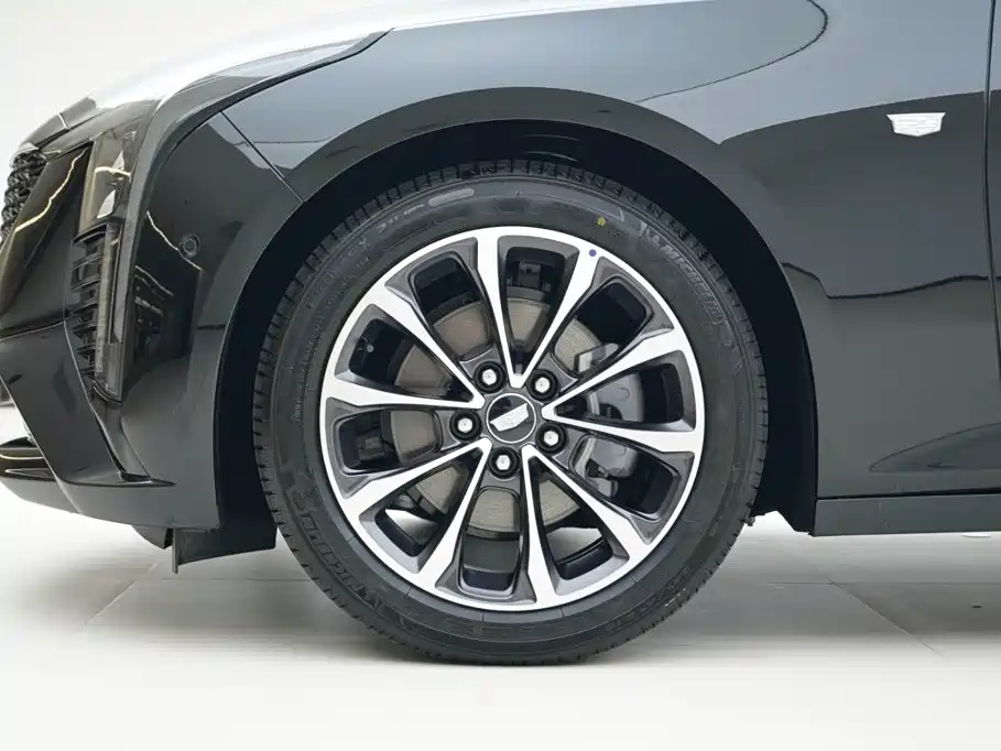 Cadillac CT5 2026 2025 Model 28T Urban Sport Edition