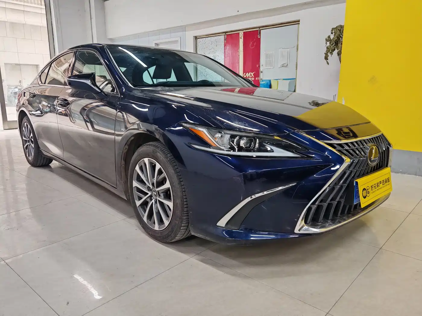 Lexus ES 2023 260 Excellence фото 3