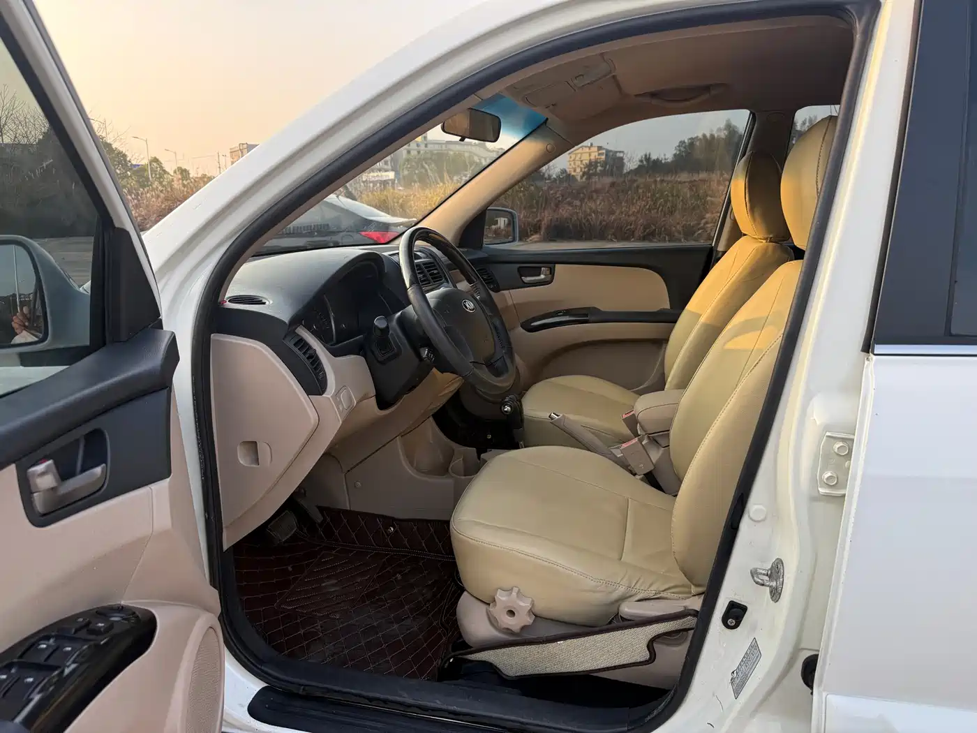 Kia Sportage 2013 2.0L Automatic 2WD GL фото 10