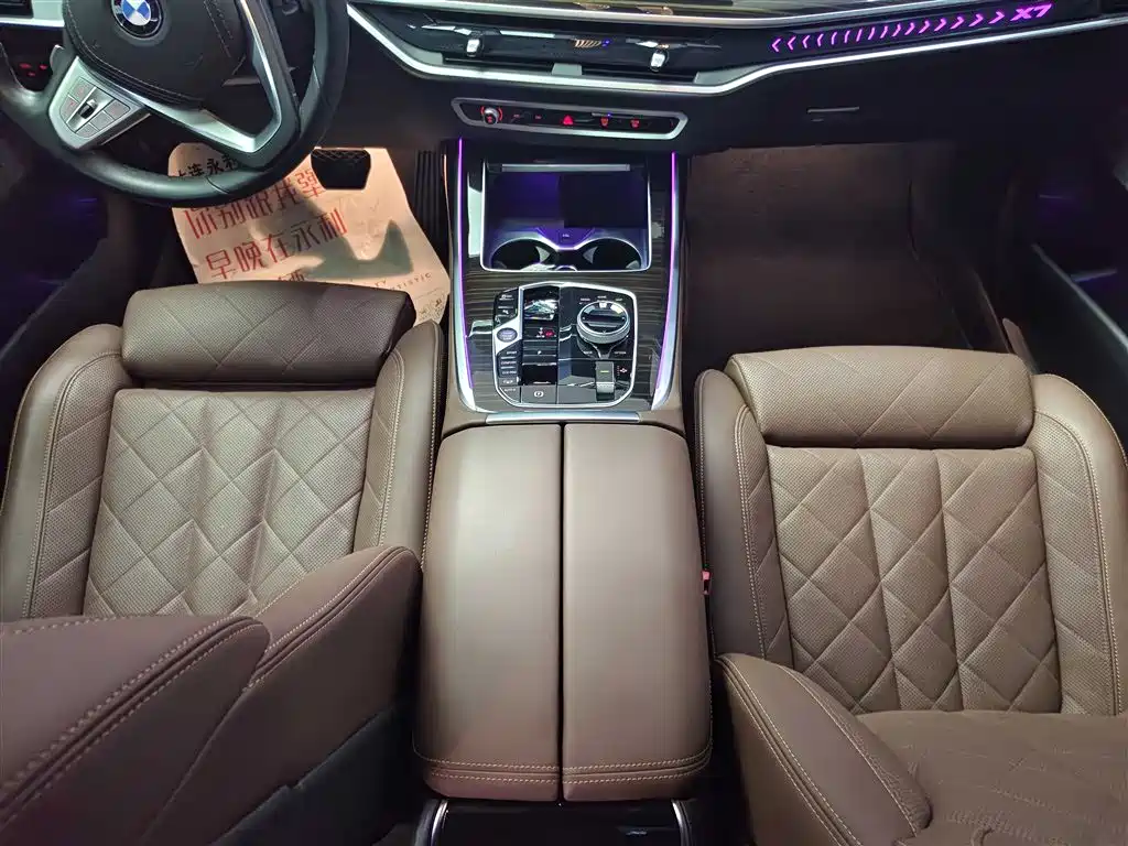 BMW X7 2023 xDrive40i Leading Luxury Package фото 14