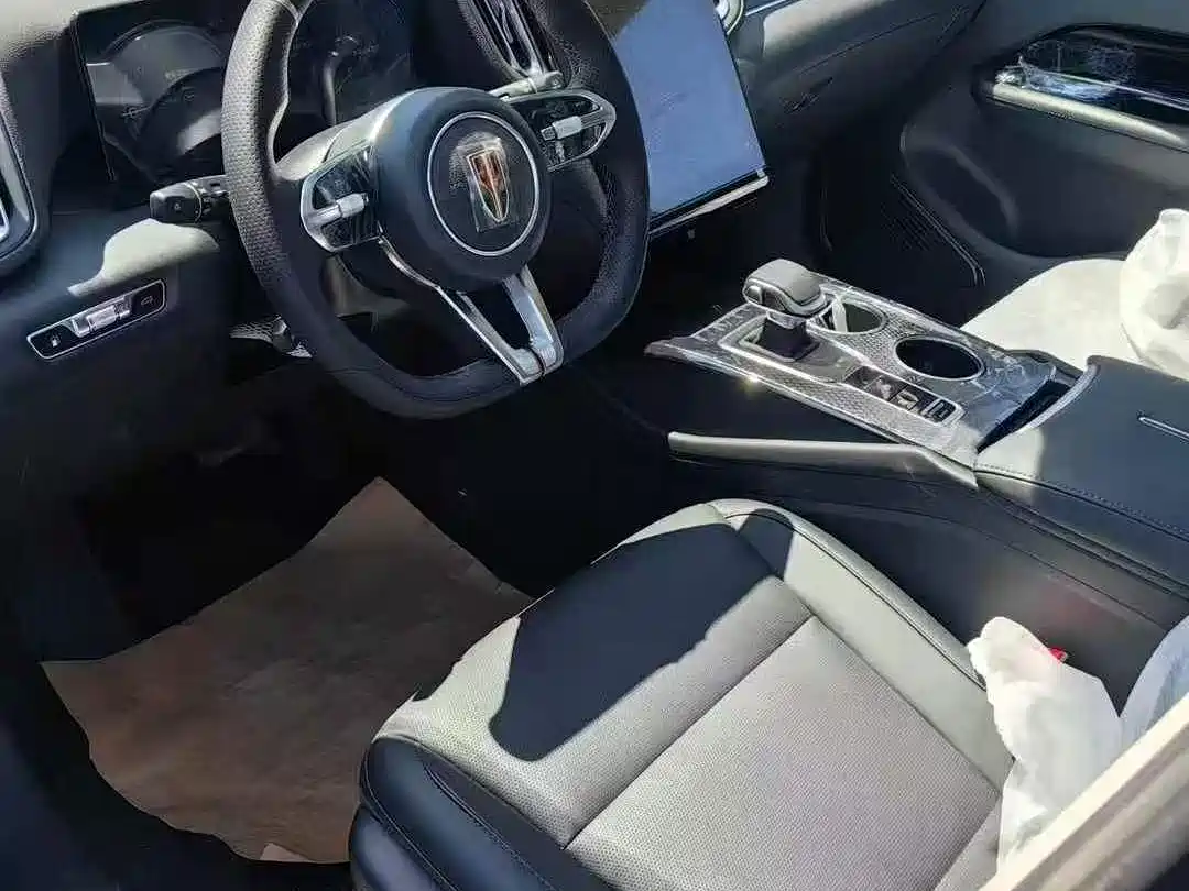 Hongqi HS3 PHEV 2025 PHEV 117km Power PLUS Edition фото 10