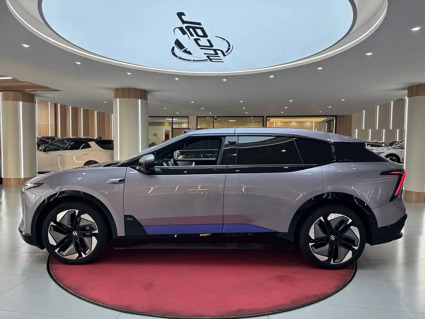HiPhi Y 2023 2023 560km Pioneer Edition