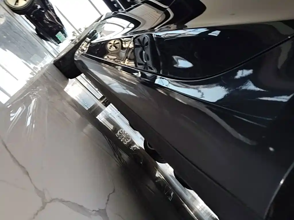 Tesla Model 3 (Import) 2019 2019 Long Range RWD Version
