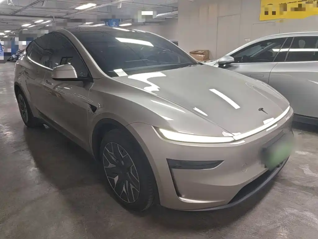 Tesla Model Y L 2025 2025 Facelift Long Range AWD