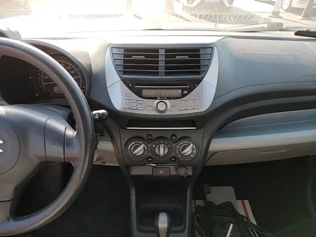 Suzuki Alto 2015 2013 1.0L Automatic Deluxe