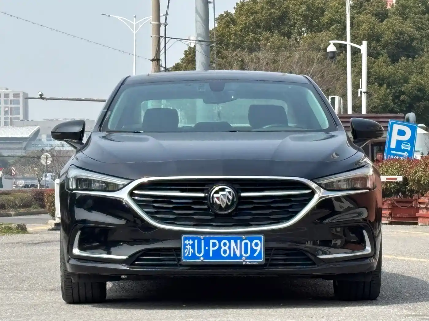 BUICK LACROSSE