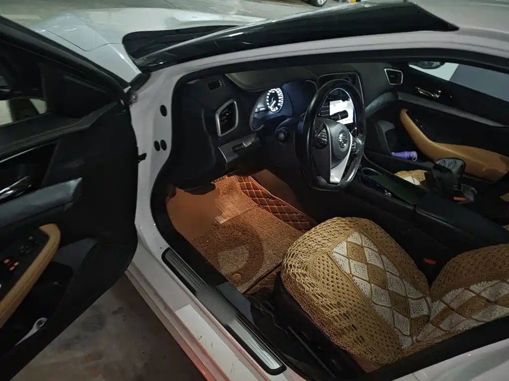 Nissan Cima 2020 2016 2.5L XE Elite