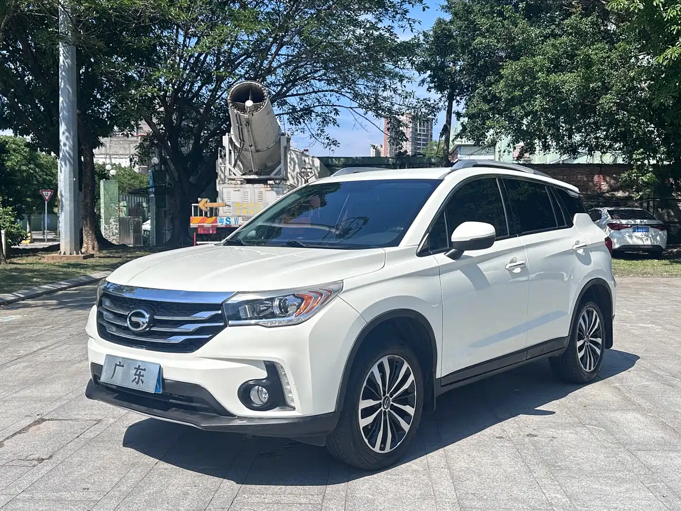 GAC Trumpchi Trumpchi GS4 2016 235T G-DCT Luxury Edition