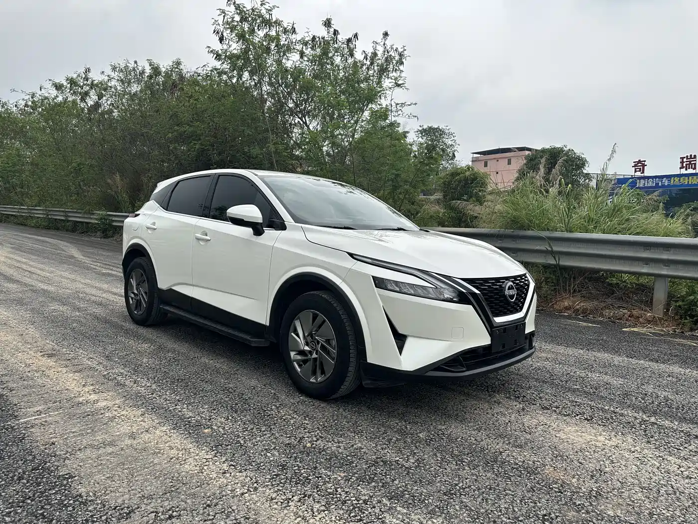 NISSAN QASHQAI