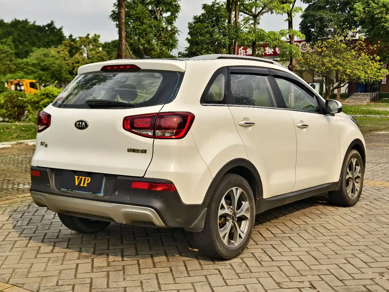 Kia KX3 Smart Run 2015 1.6L Automatic 2WD DLX фото 4