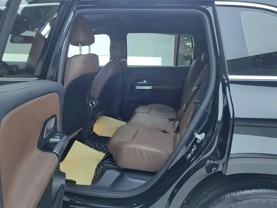 Mercedes-Benz GLB 2022 Model GLB 200 Dynamic Edition фото 11