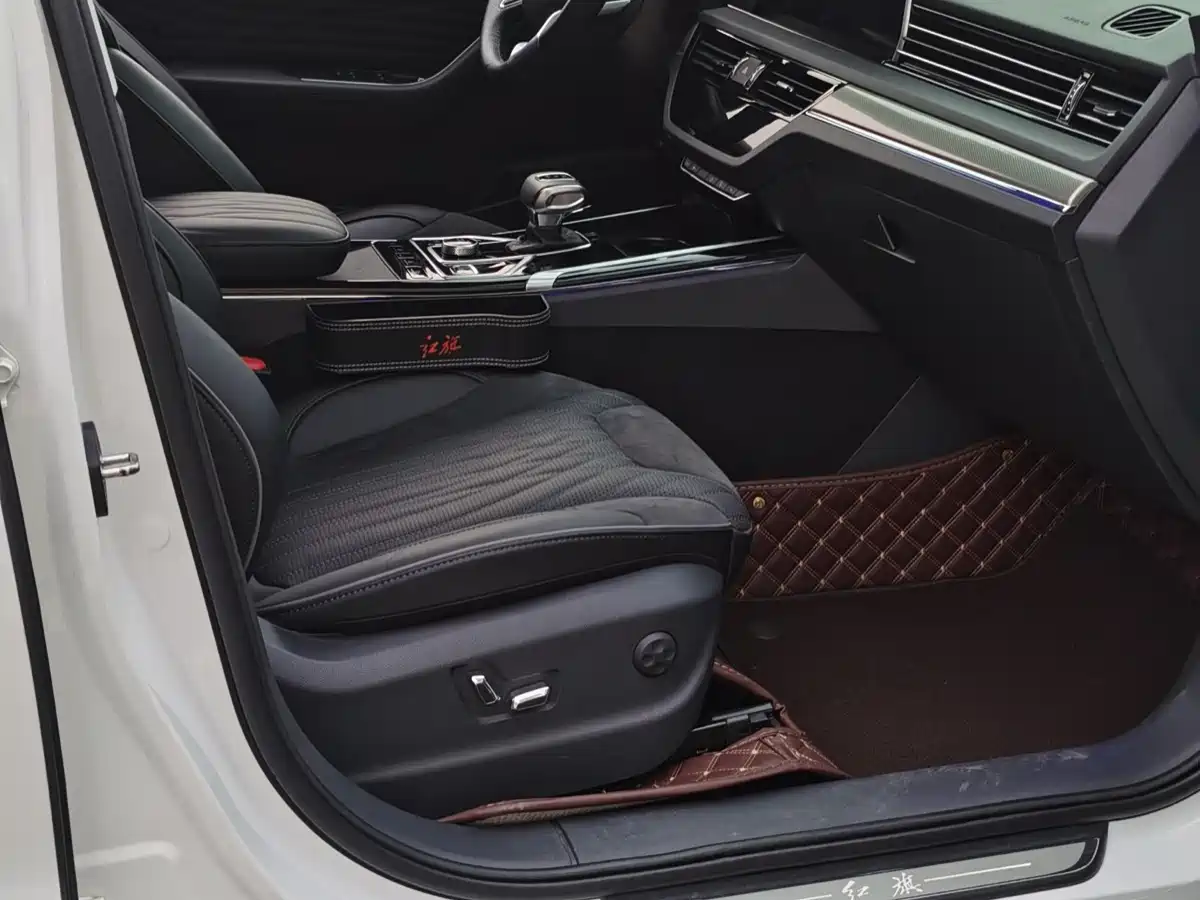 Hongqi HS5 2022 2.0T Smart Connect Flagship AWD Edition фото 7