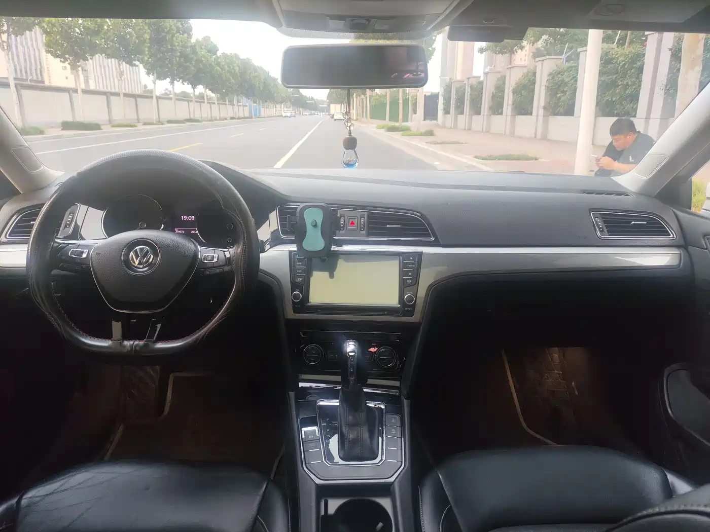 Volkswagen Lamando 2017 280TSI DSG Comfort Edition фото 11