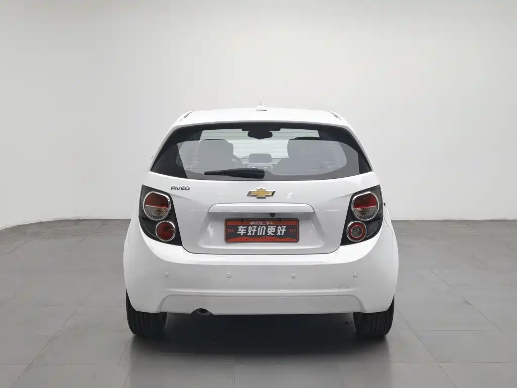 Chevrolet Aveo 2012 2011 Hatchback 1.6L AT SX