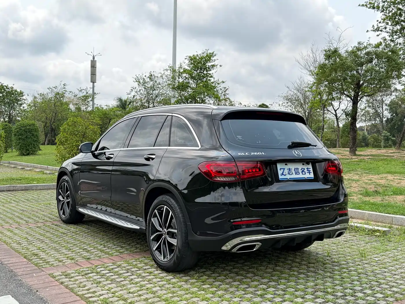 Mercedes-Benz GLC 2022 Model GLC 260 L 4MATIC Luxury Edition фото 6