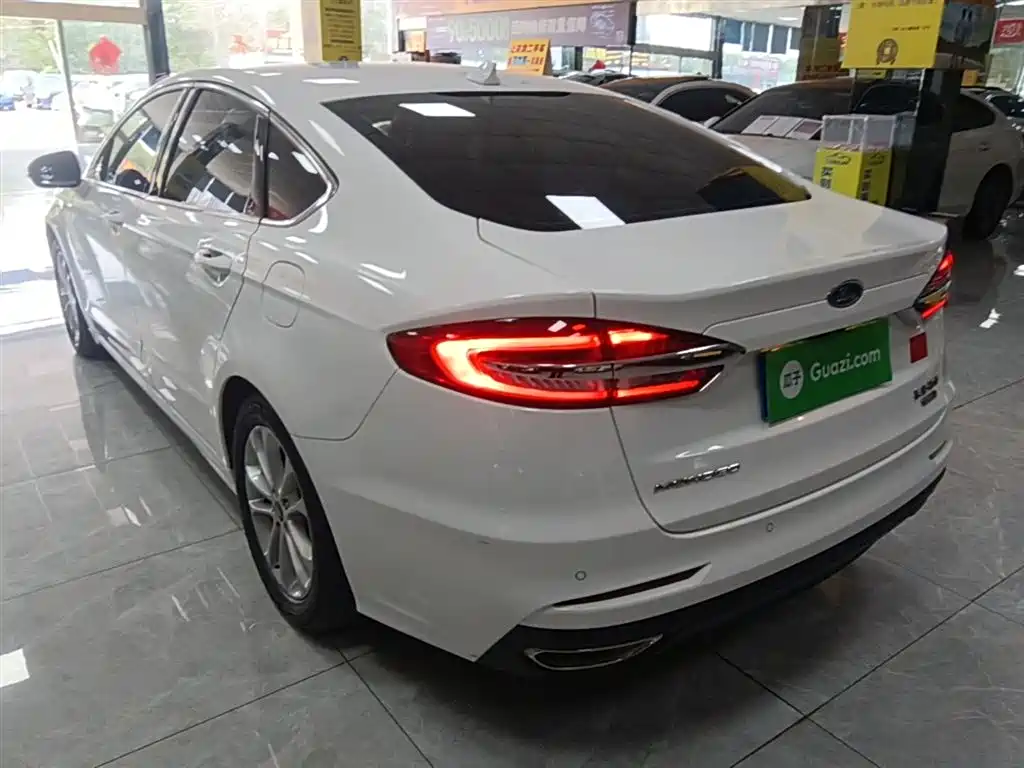 FORD MONDEO