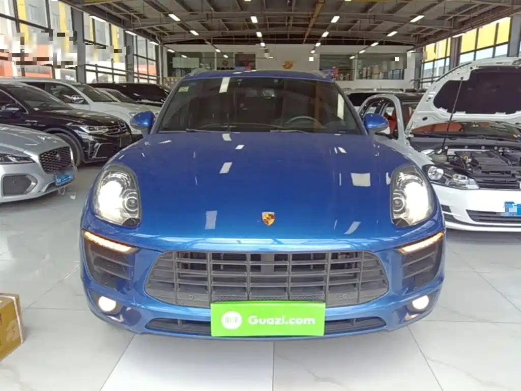Porsche Macan 2016 Macan 2.0T фото 3