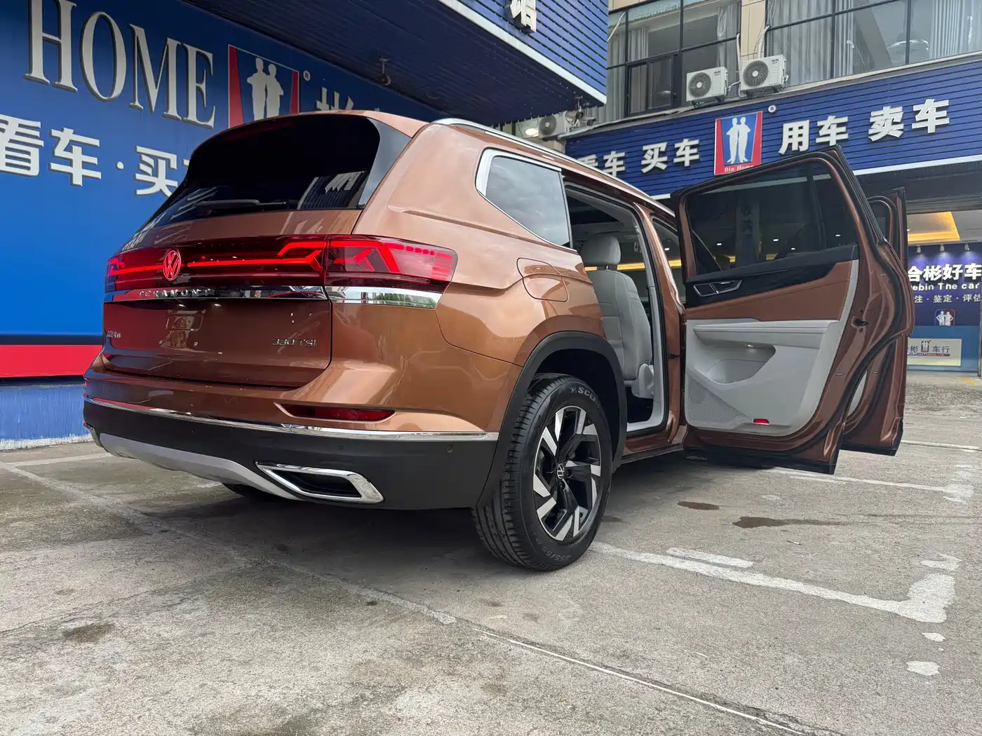 Volkswagen Teramont 2021 330TSI 2WD Premium Luxury Edition фото 44