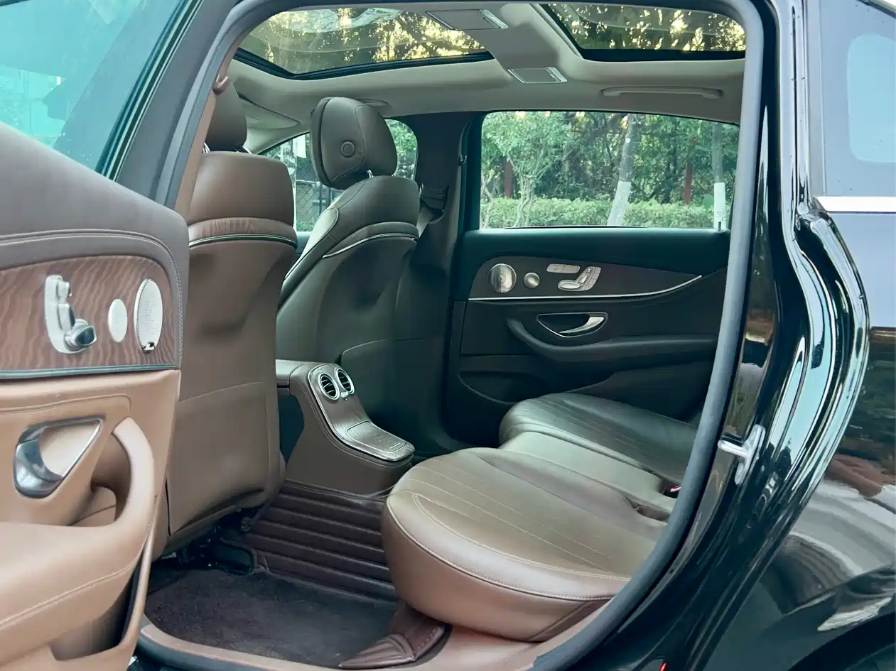 Mercedes-Benz E-Class 2021 E 300 L Luxury фото 16