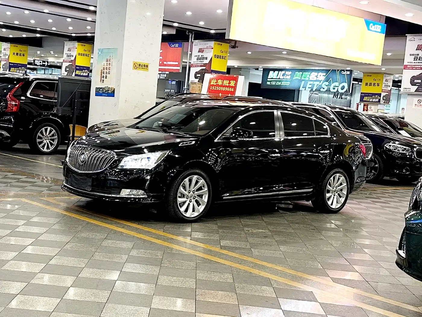 Buick LaCrosse 2013 2.4L SIDI Luxury Comfort