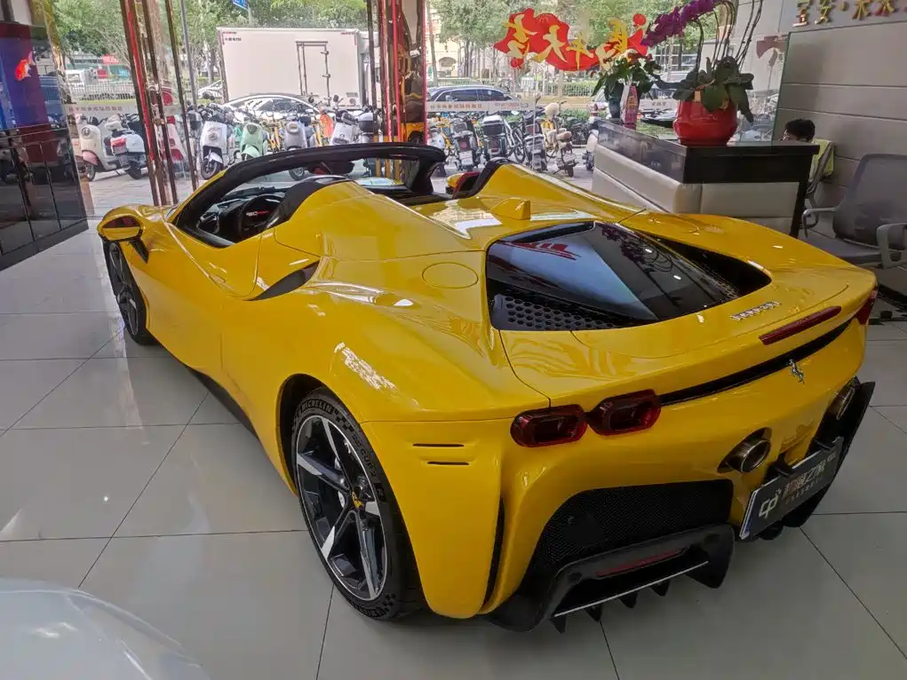 Ferrari SF90 2022 2021 3.9T V8 Spider