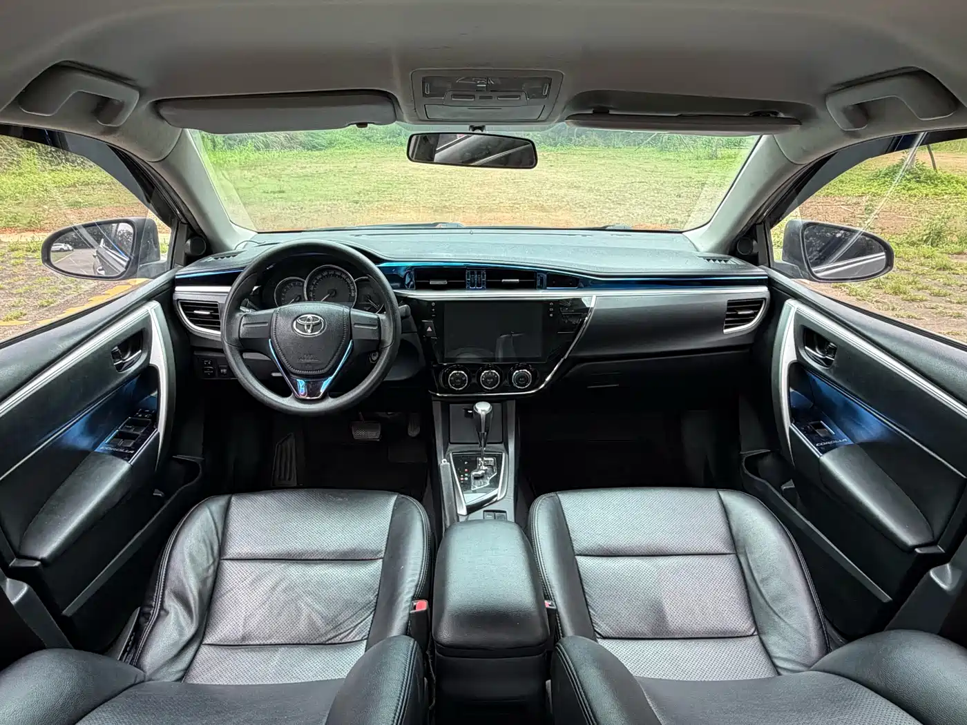 Toyota Corolla 2014 1.6L CVT GL фото 5