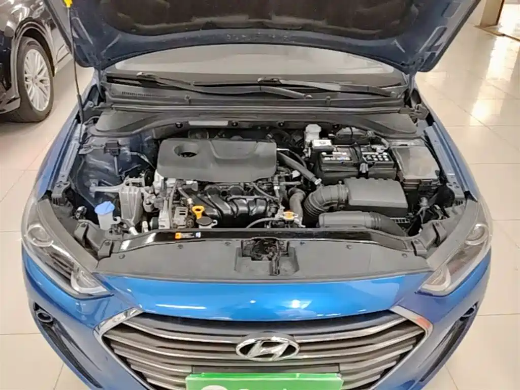 Hyundai Elantra 2016 Model 1.6L Automatic Smart Elite фото 20