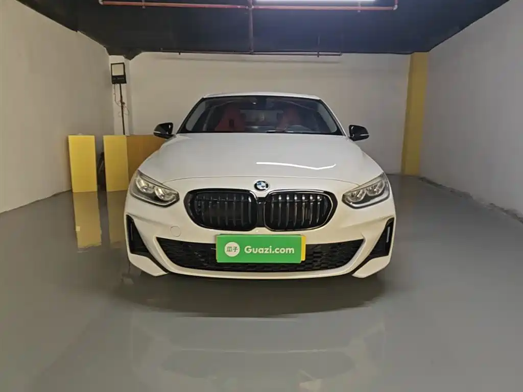 BMW 1 Series 2021 Facelift 125i M Sport Shadow Edition фото 3