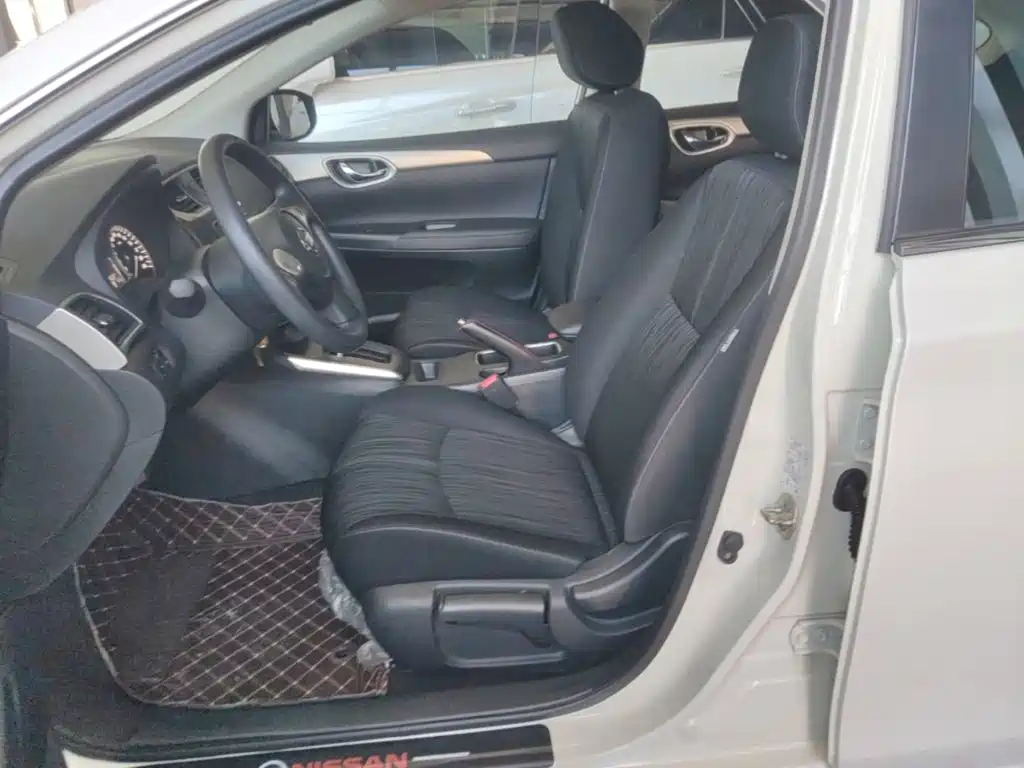 Nissan SYLPHY, миниатюра 11