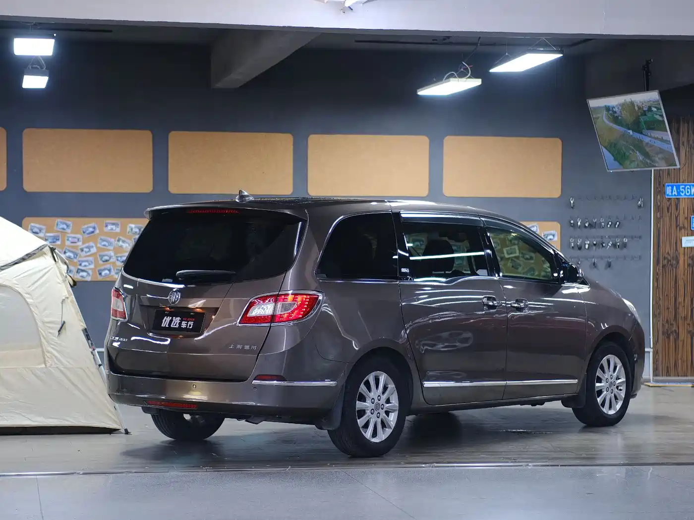Buick GL8 2013 2.4L LT Luxury Business Executive Edition фото 8