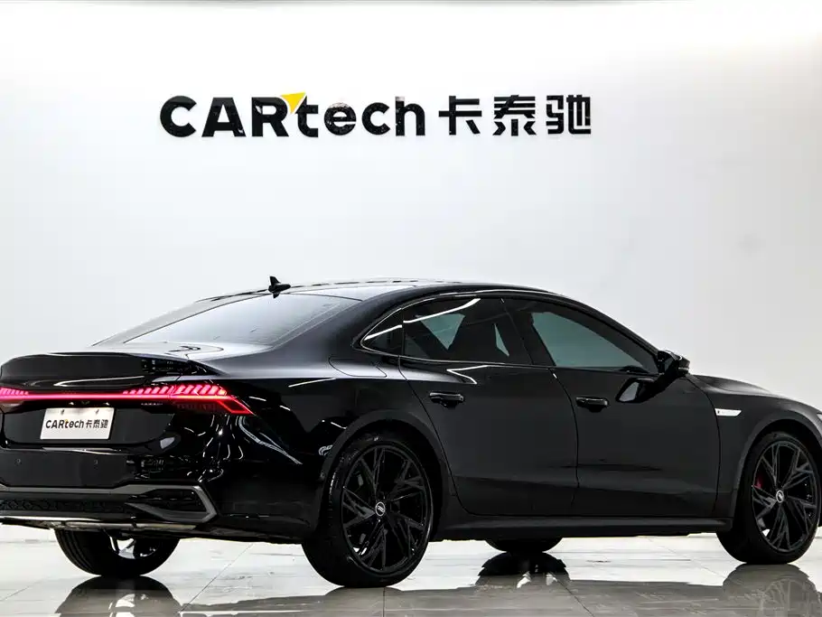 Audi A7L 2025 2024 45 TFSI quattro Black Warrior Edition