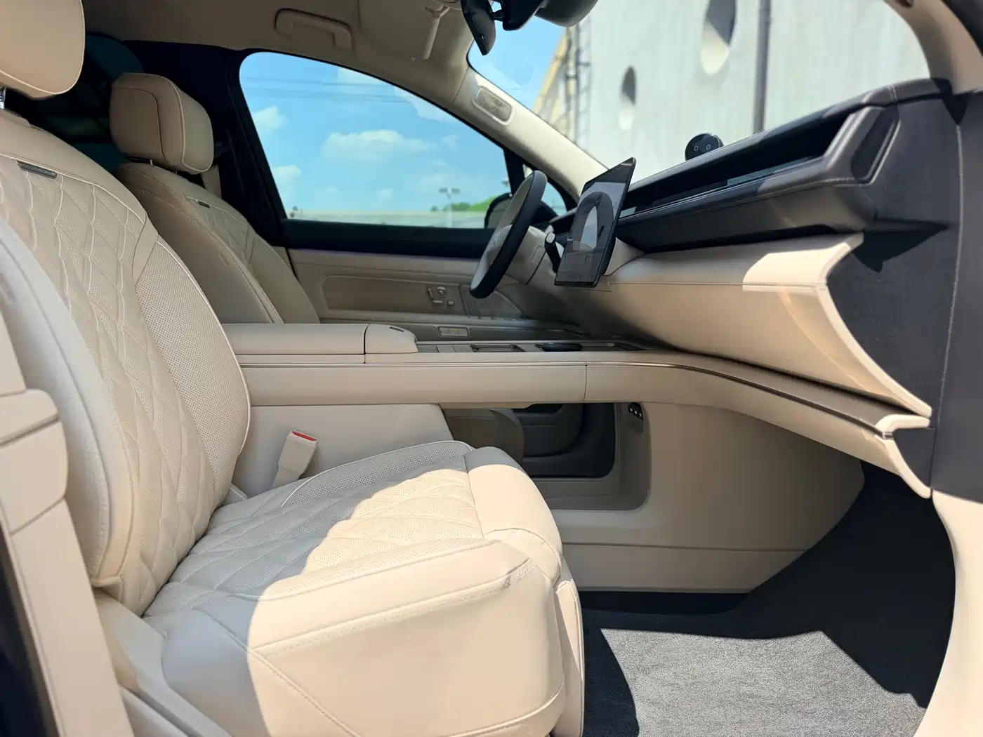 NIO ES8 2026 2025 Base Model