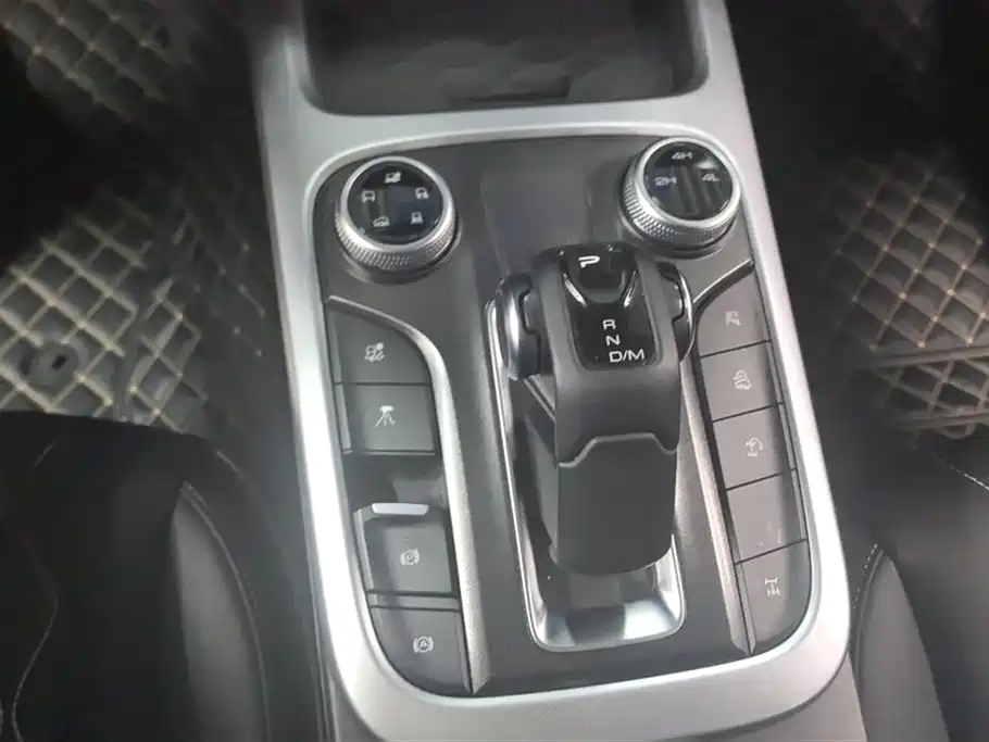Tank 300 2023 Off-Road Edition 2.0T Challenger фото 16