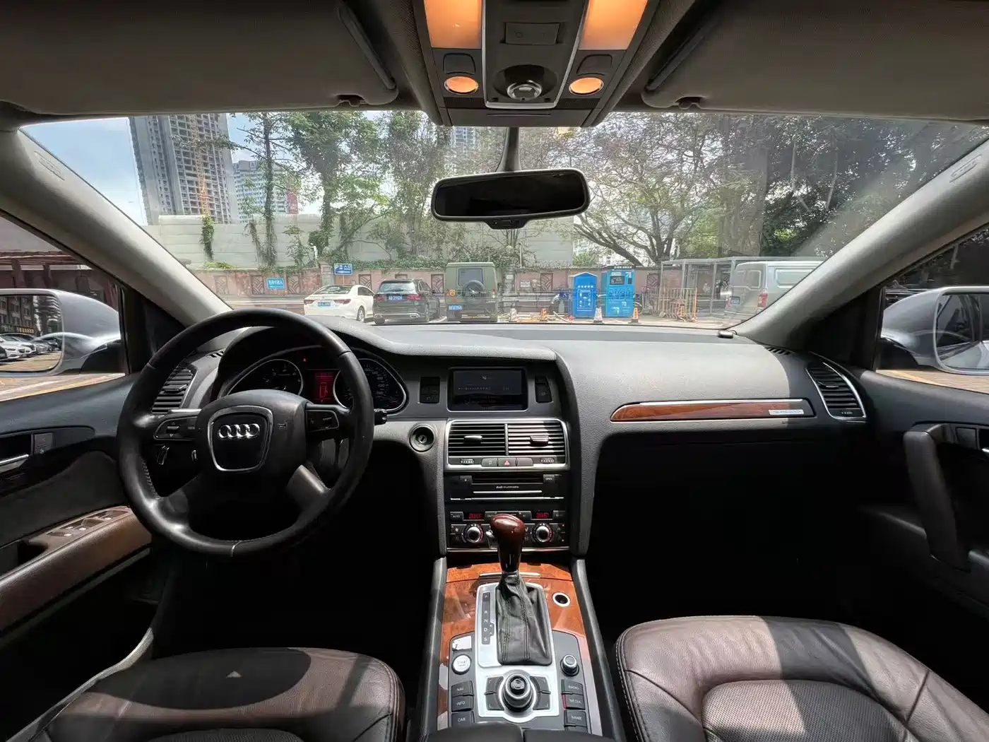 Audi Q7 2010 3.6 FSI Comfort Off-road Limited Edition фото 5