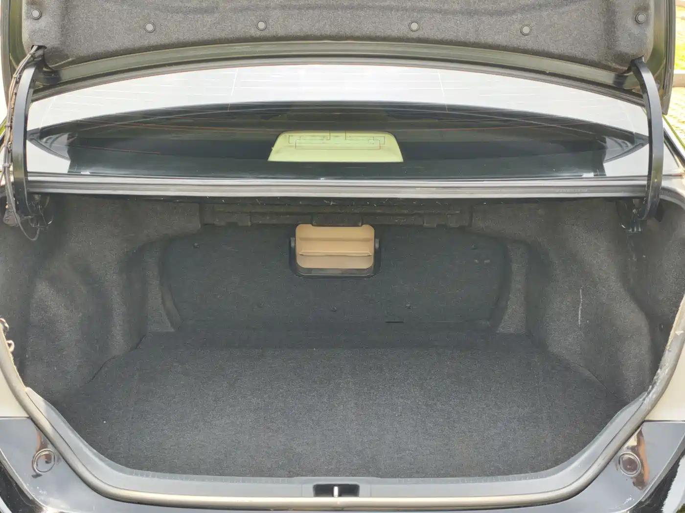 Toyota Camry 2012 Junrui 2.0S Dynamic Edition фото 10