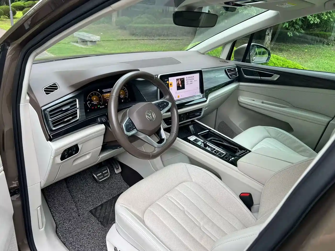 Volkswagen Viloran 2024 2024 380TSI Prestige Edition