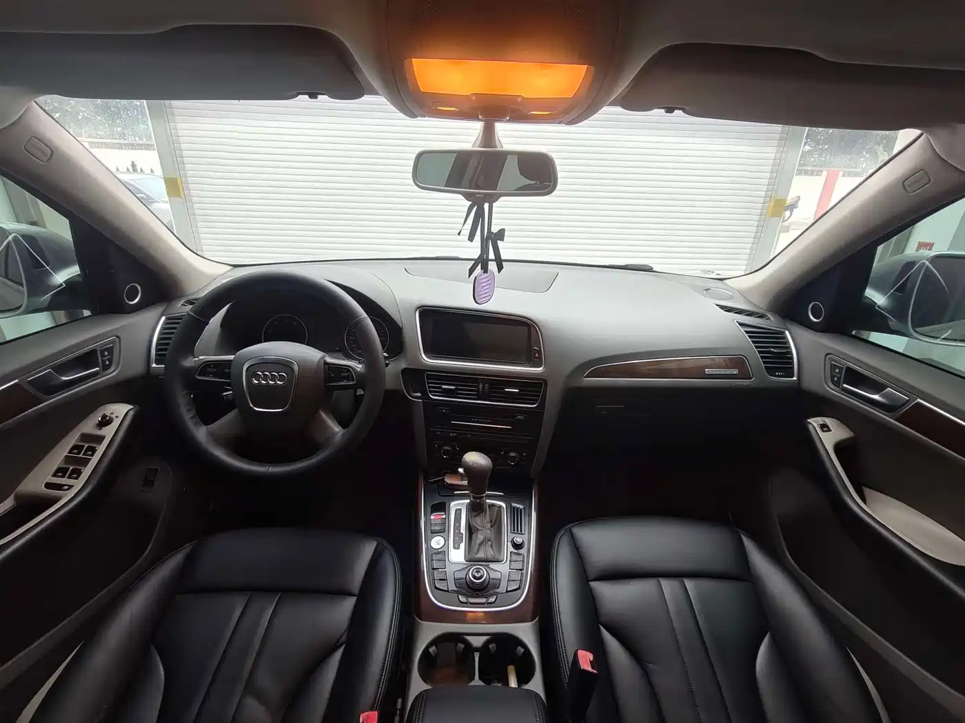 Audi Q5 2012 2.0TFSI Comfort фото 13