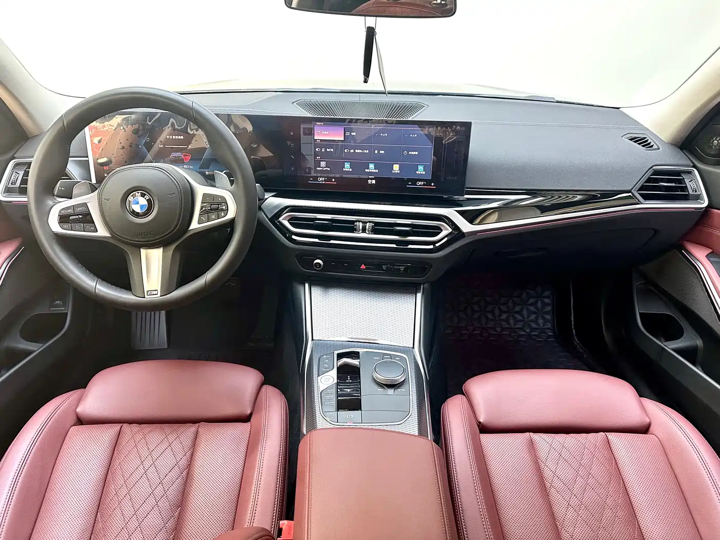 BMW 3 Series 2023 325Li M Sport Black Night Package фото 13