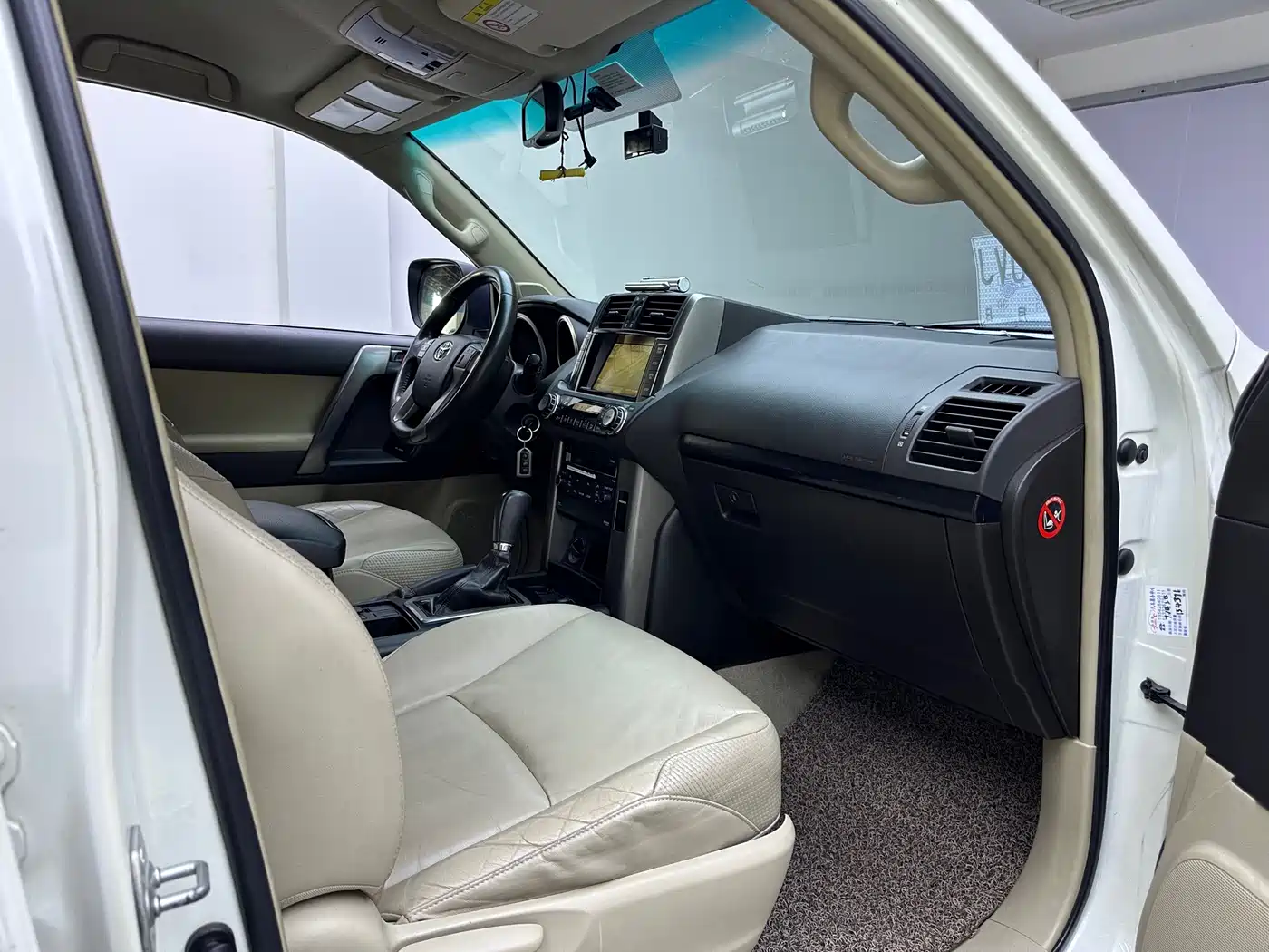 Toyota Prado (Import) 2010 2.7L Auto Luxury фото 11