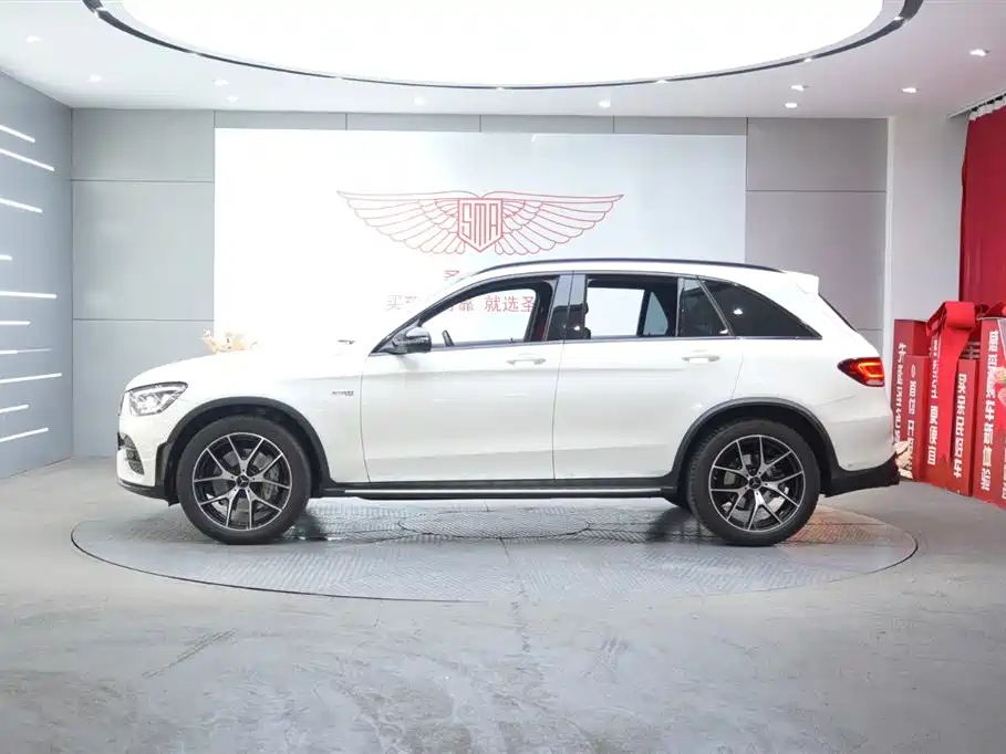 Mercedes-Benz GLC AMG 2022 AMG GLC 43 4MATIC фото 4