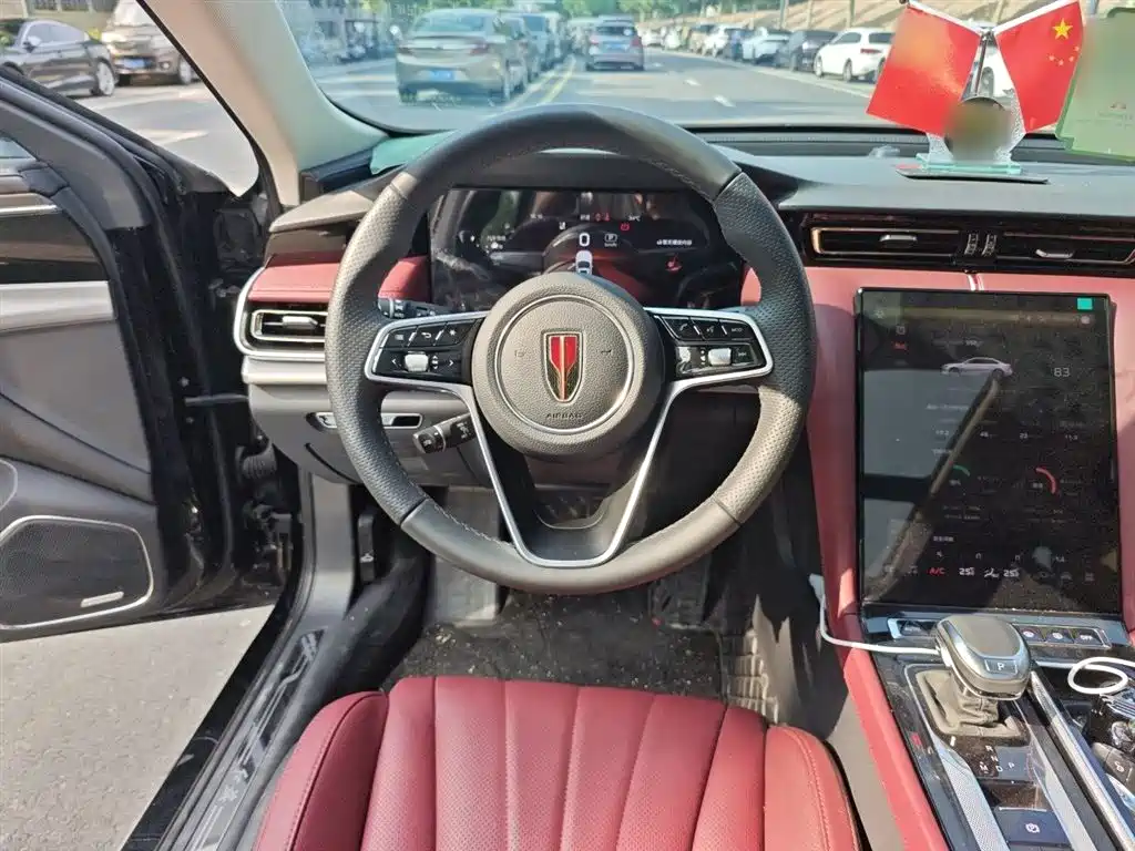 Hongqi H5 2024 2.0T Automatic Smart Connect Flag Smooth Edition фото 7
