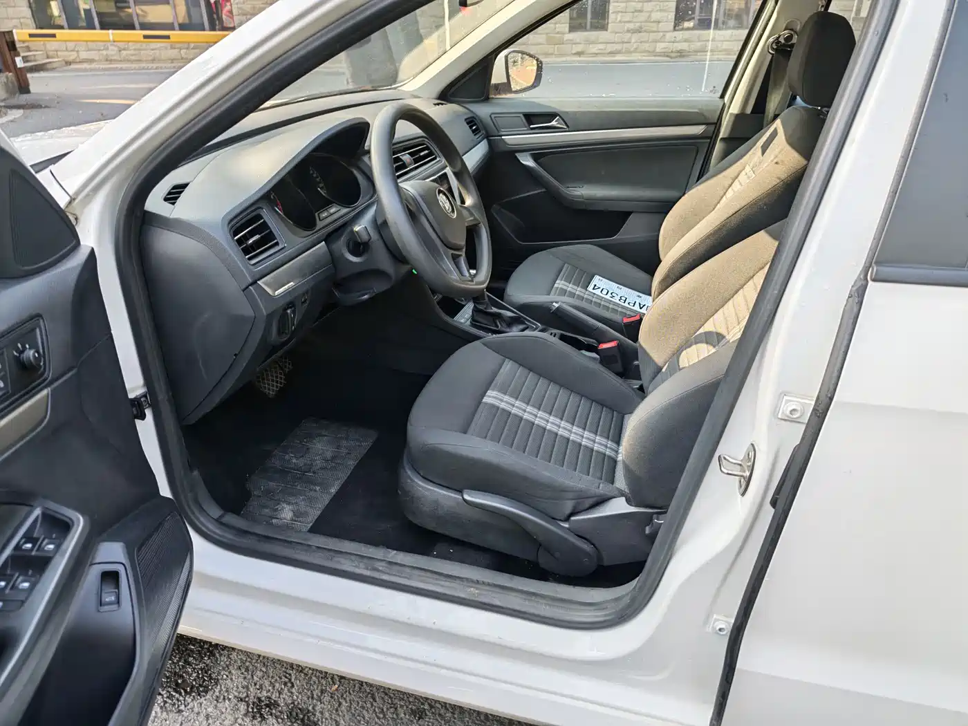 Volkswagen Lavida 2019 Lavida Start 1.5L Auto Trend (China VI) фото 5
