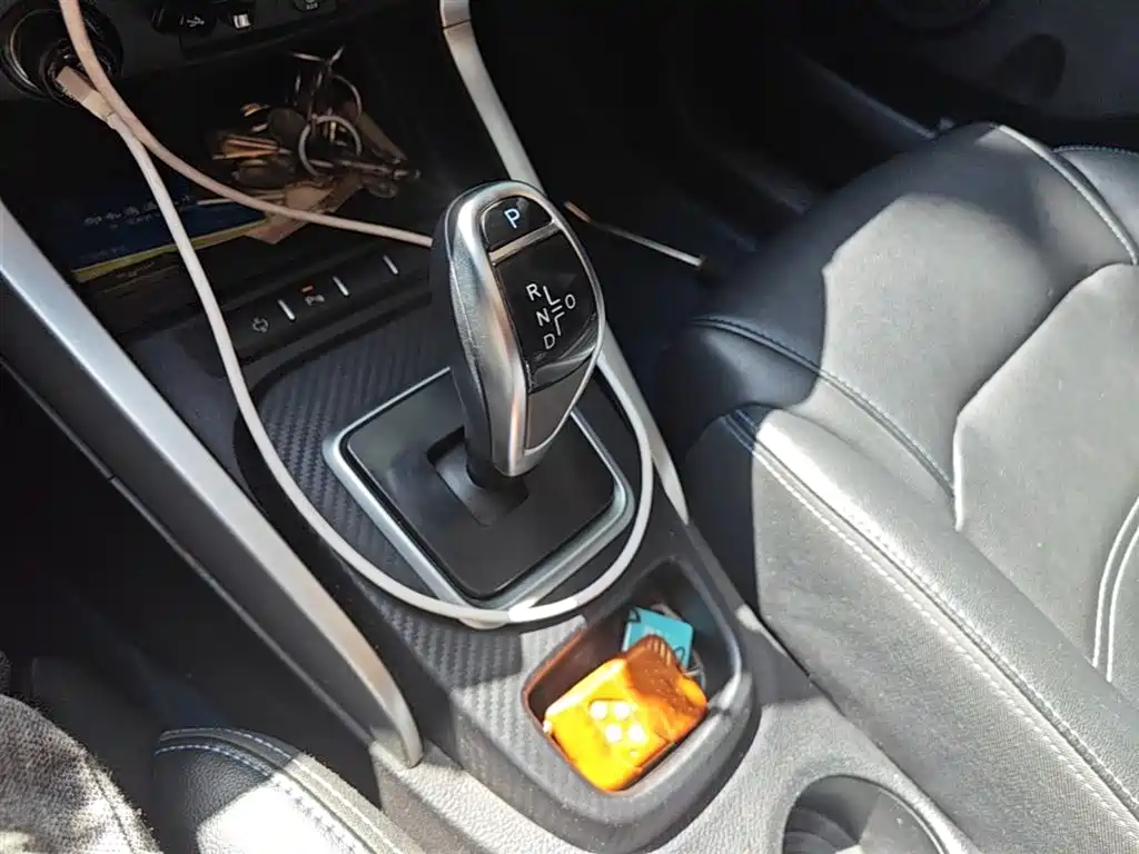 BYD Yuan New Energy 2019 EV360 Smart Connect Premium Edition фото 14