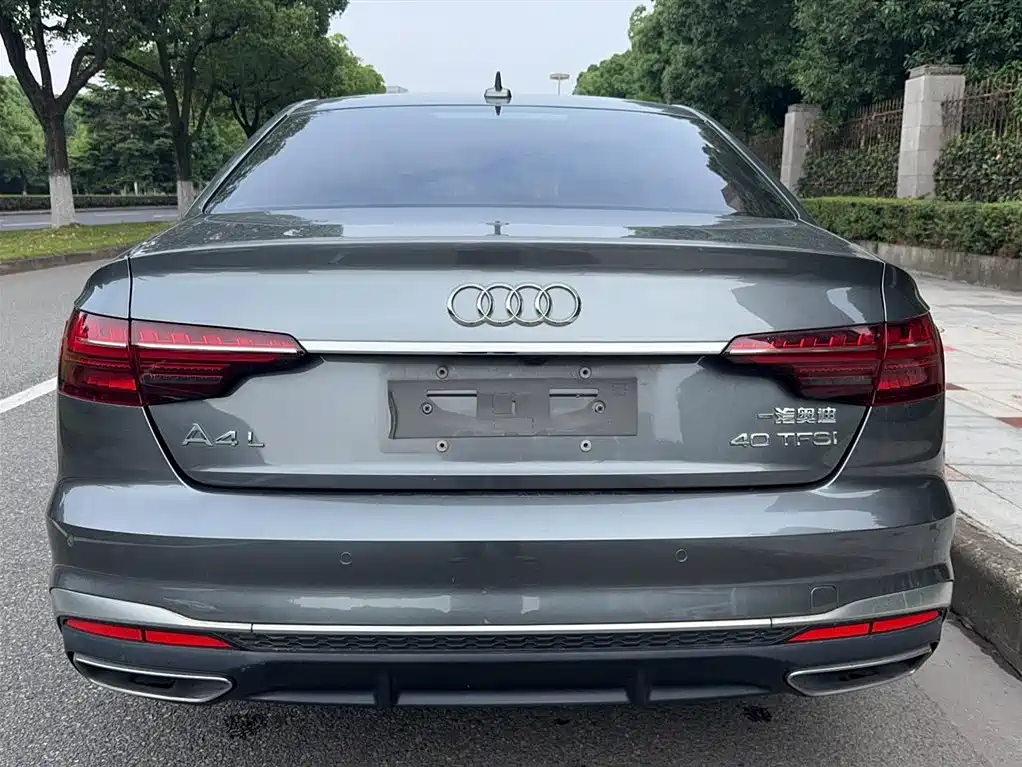 Audi A4L 2020 40 TFSI Fashion Dynamic Edition фото 9