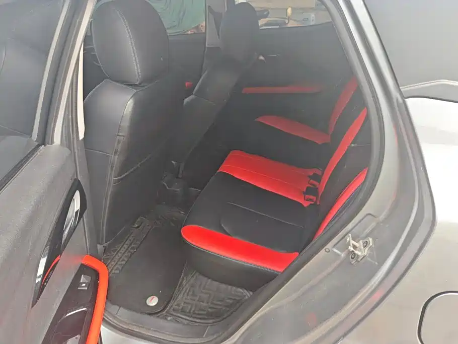 JMCG New Energy Yizhi EV3 2019 2019 Leader Edition