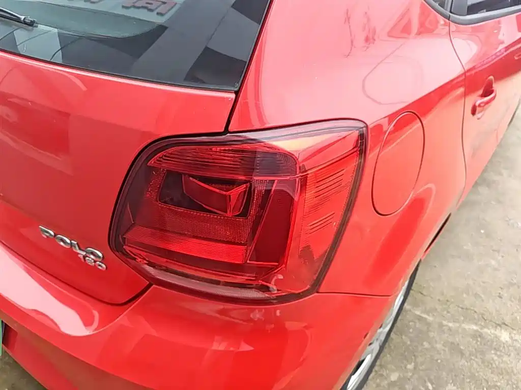 Volkswagen Polo 2018 1.5L Auto Safe Drive фото 8