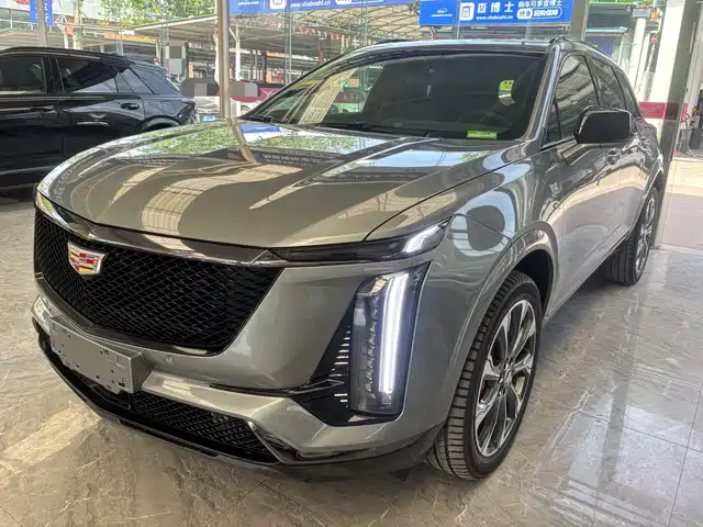 CADILLAC XT5 2026