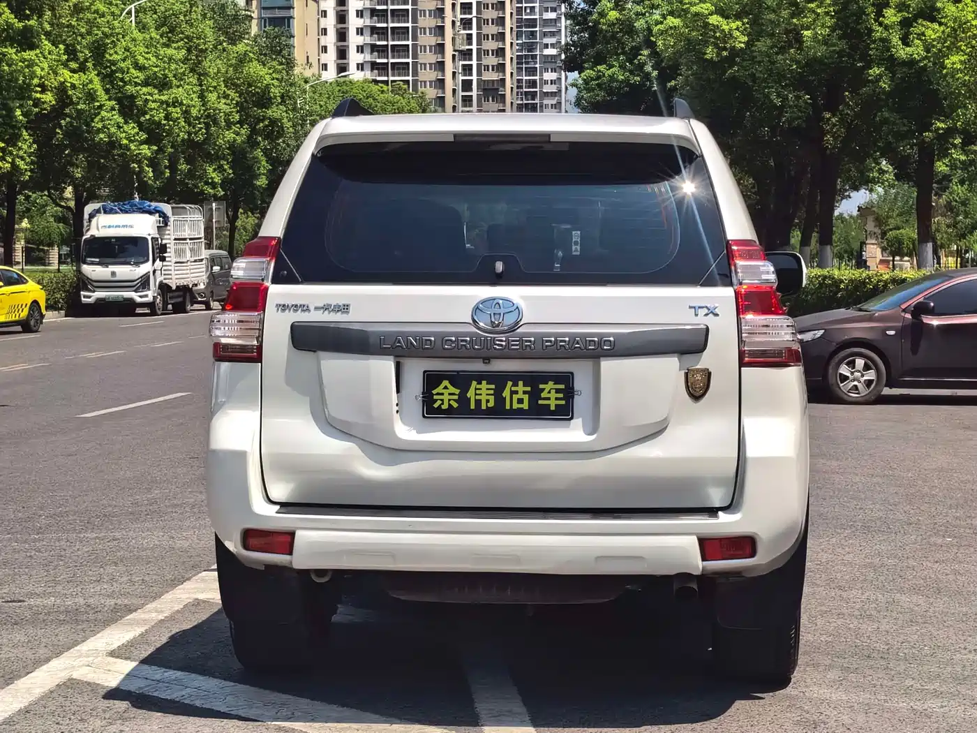 Toyota Prado 2016 2016 2.7L Auto Luxury Edition