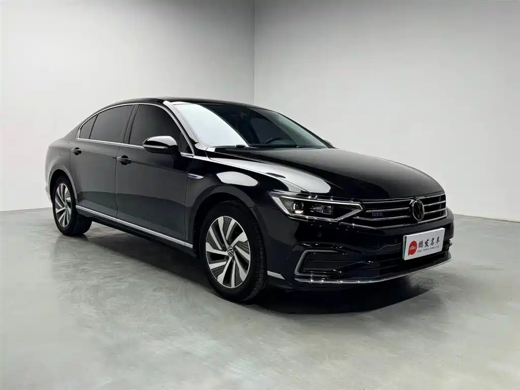 Volkswagen Magotan GTE Plug-in Hybrid 2022 GTE Luxury фото 3