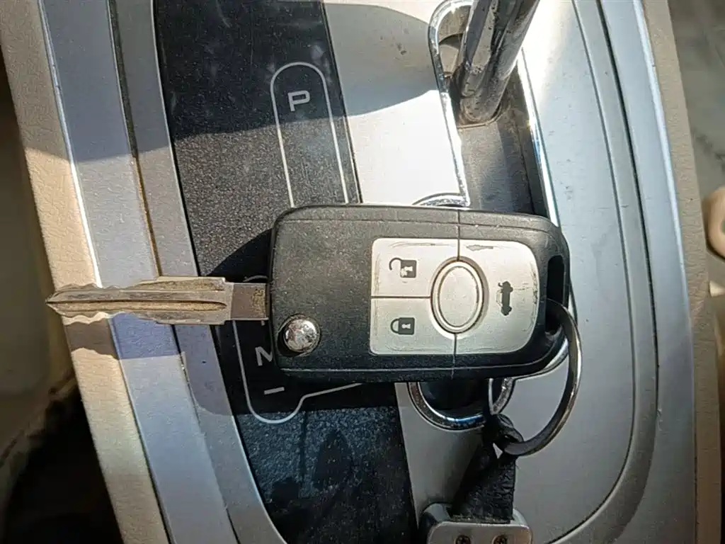 Buick Excelle 2013 1.5L Automatic Classic фото 9